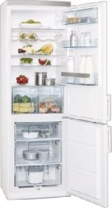 AEG S53600CSW0 185cm x 60cm Whitea Fridge freezer